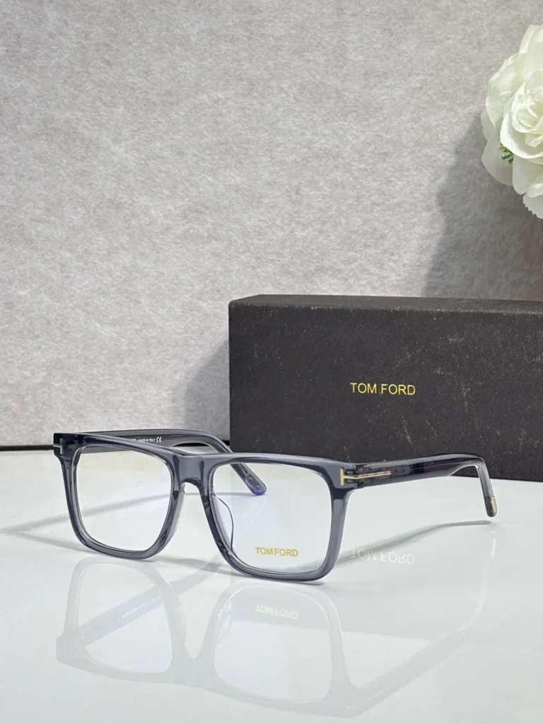 Wholesale Tom Ford TF906 Eyeglasses – Tom Ford Designer Glasses For Men | Trade Eyewear Distributor
