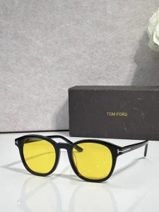 Wholesale Tom Ford FT0752 Bronson Sunglasses | B2B Optical Distributor