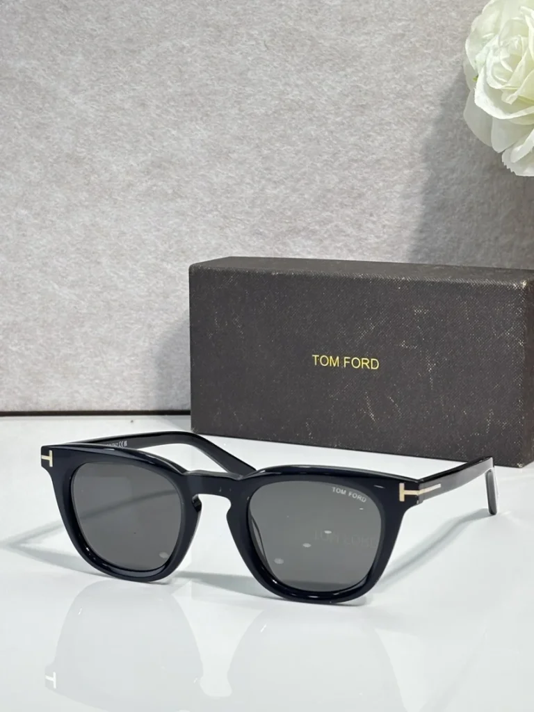 Tom Ford FT1326 Unisex Sunglasses – Wholesale Optical Frames Supplier