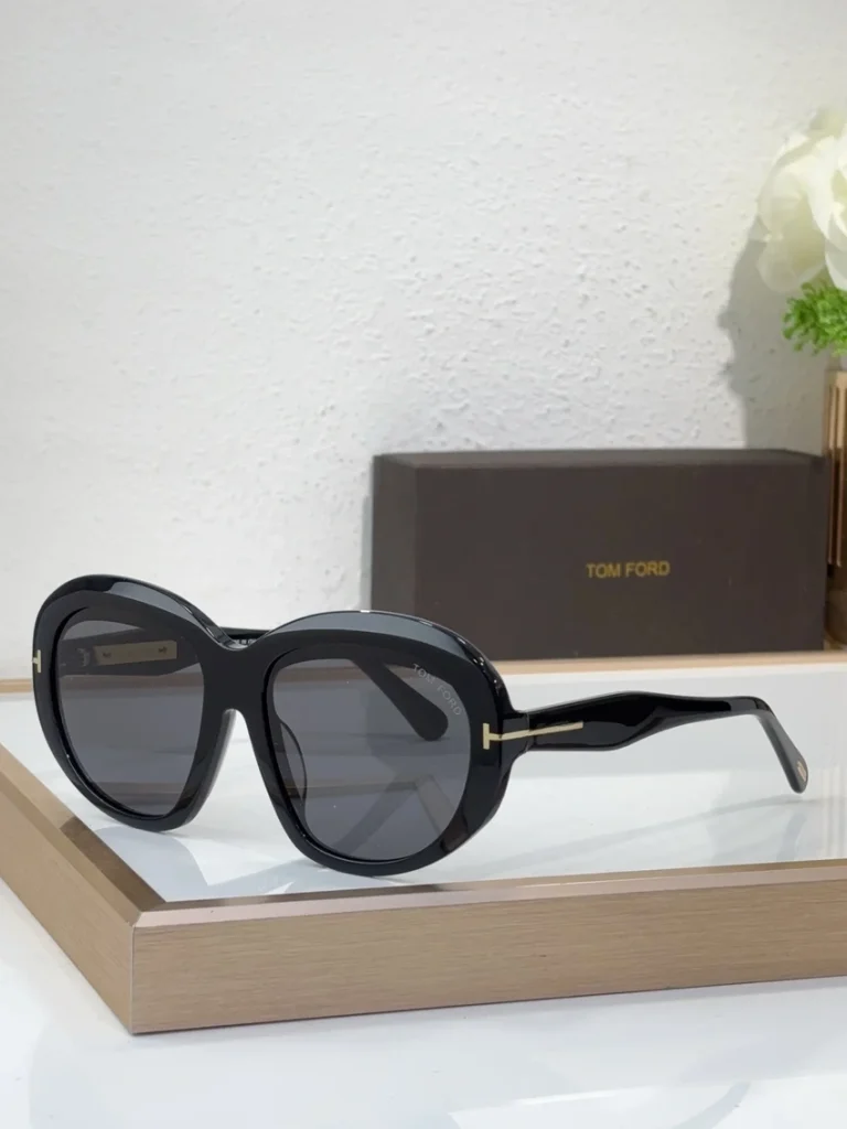 Wholesale Tom Ford FT1193 Women Sunglasses | B2B Optical Distributor