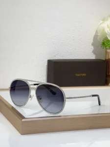 Tom Ford FT0728 Aviator Men’s Sunglasses Wholesale | Optical Retail Supplier