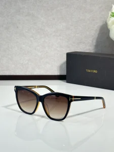 Buy Tom Ford FT1087 Ladies Sunglasses Wholesale | Optical Importer