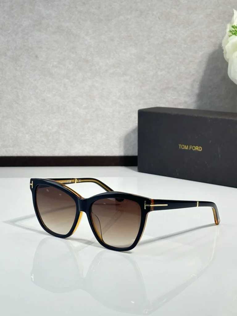 Buy Tom Ford FT1087 Ladies Sunglasses Wholesale | Optical Importer