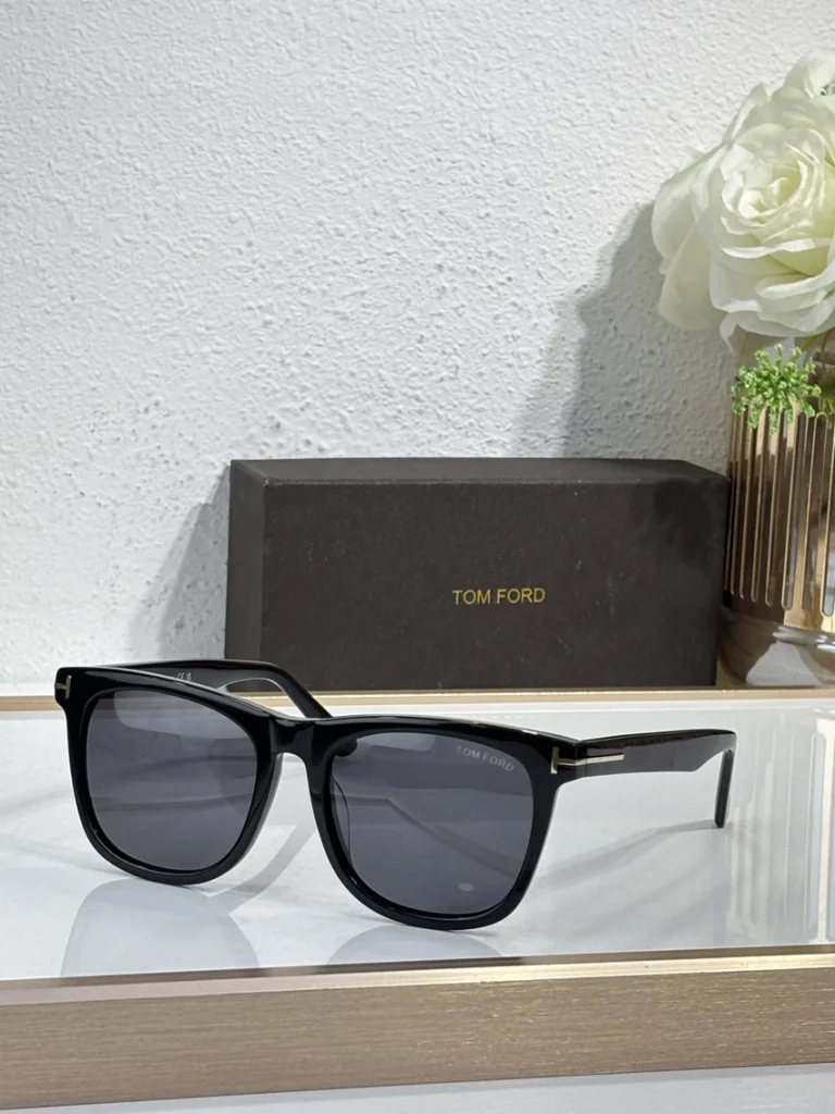 Tom Ford FT1099 Sunglasses Aviator for Wholesale | Optical Store Supplier