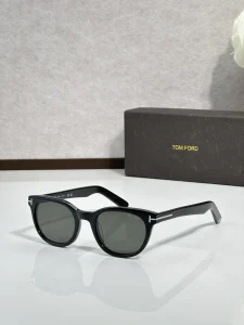 Buy Tom Ford TF5807 Bruce Sunglasses Women Wholesale | Optical Importer