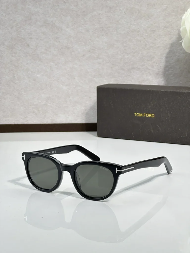 Buy Tom Ford TF5807 Bruce Sunglasses Women Wholesale | Optical Importer
