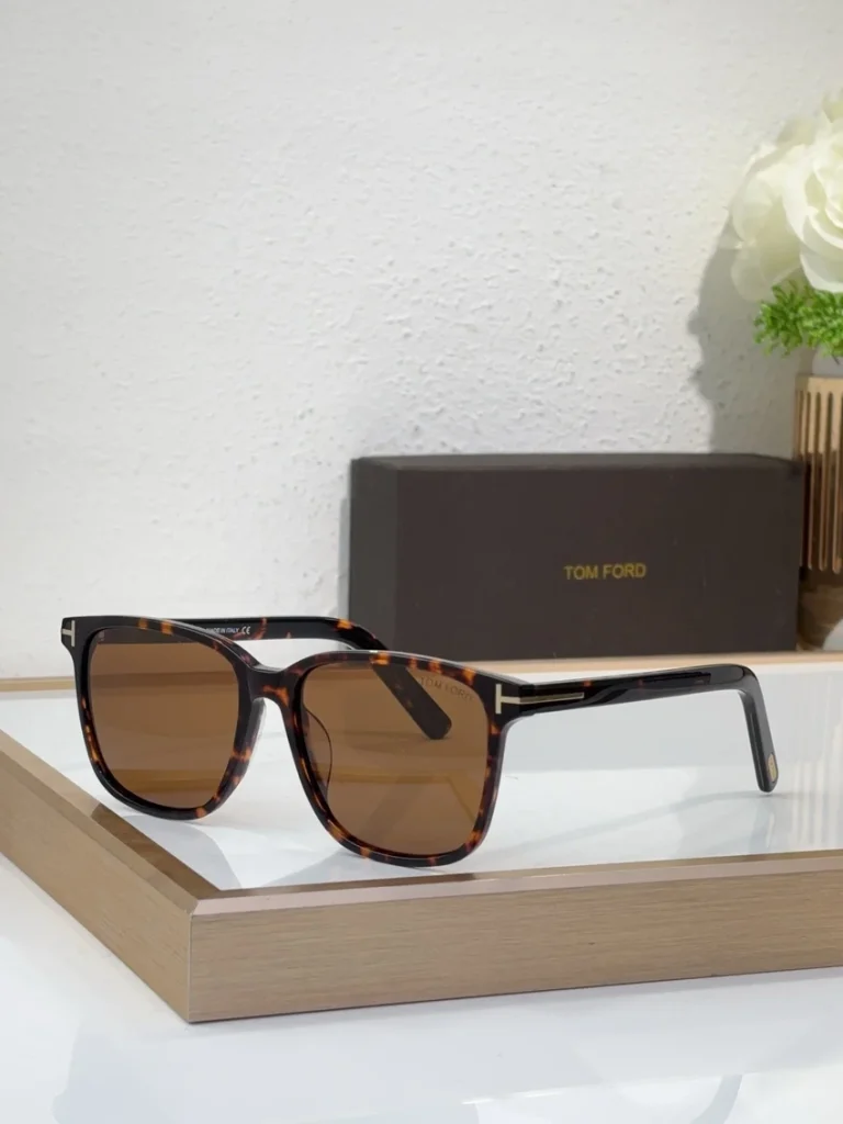 Tom Ford TF6003 Gia Sunglasses for Wholesale | Optical Store Supplier