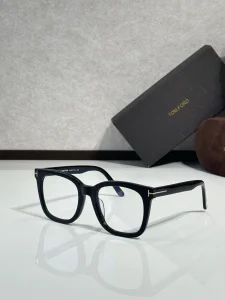 High-Quality Tom Ford TF638 Spectacle Frames – Ryan Reynolds Tom Ford Glasses | Wholesale Optician Supply