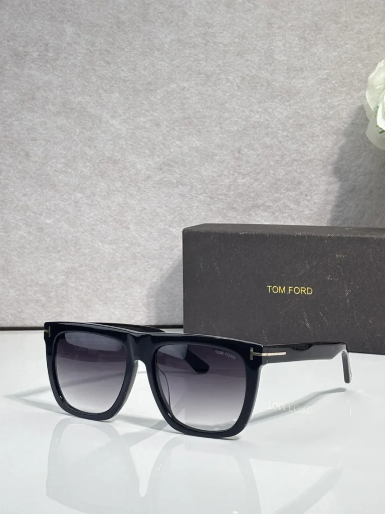 Wholesale Tom Ford FT0513 Sunglasses Amazon | B2B Optical Distributor