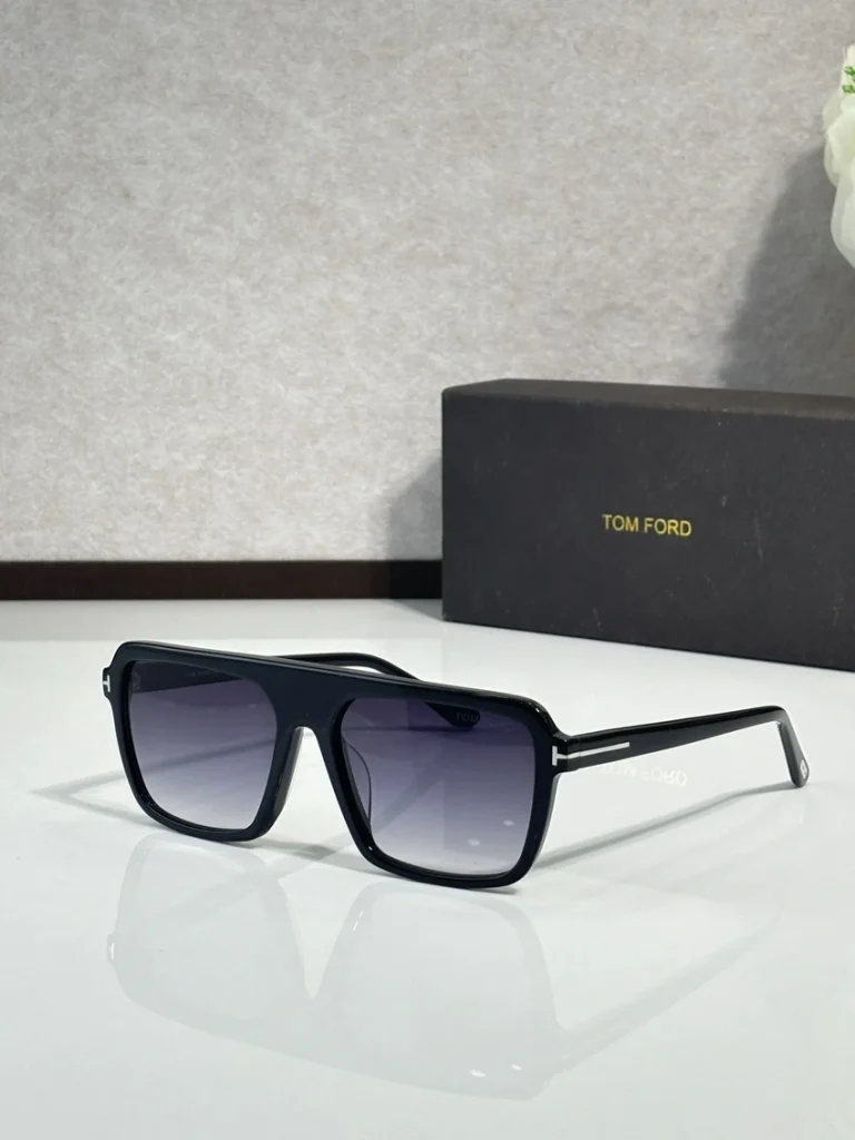 Tom Ford FT1176 Aviator Sunglasses Men’s Wholesale | Optical Retail Supplier