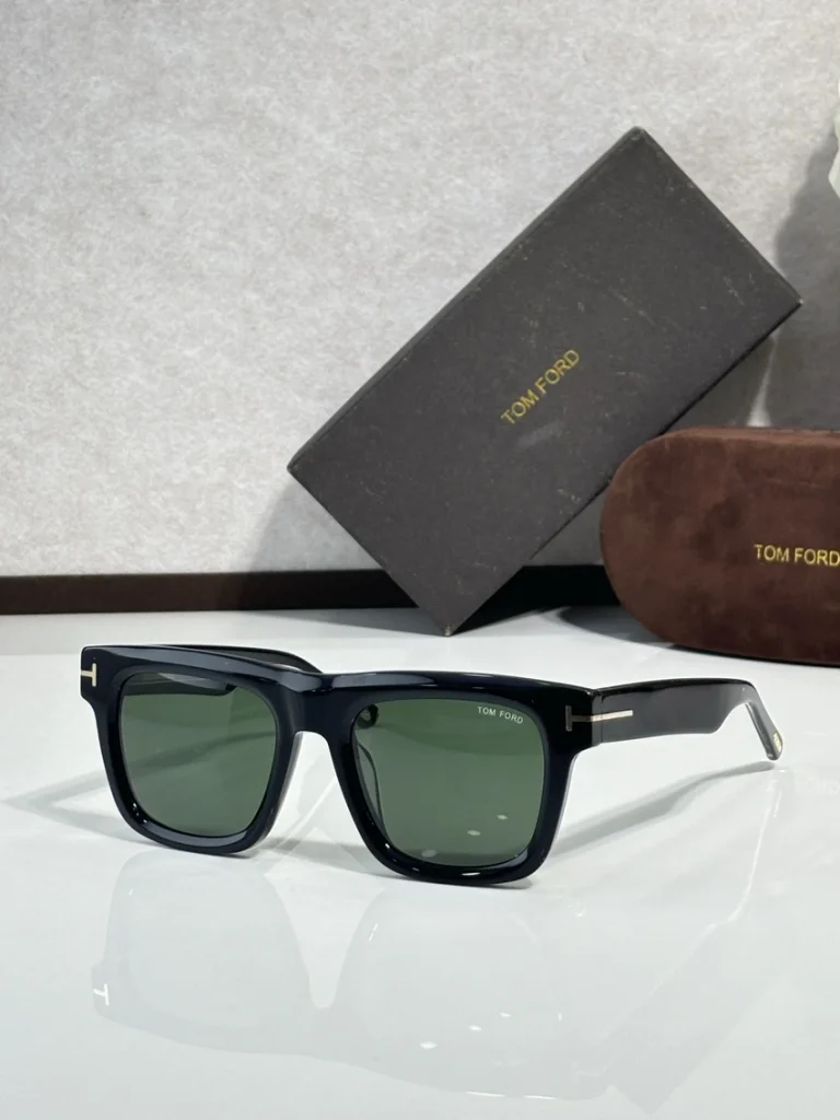 Tom Ford FT1200 Arnaud Sunglasses Wholesale | Optical Retail Supplier