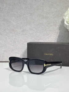 Premium Tom Ford FT1253 Fiore Sunglasses – Wholesale Distributor