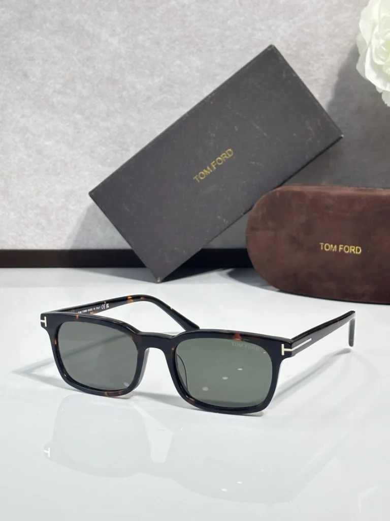 Tom Ford FT1300 Mens Sunglasses Sale Wholesale | Optical Retail Supplier