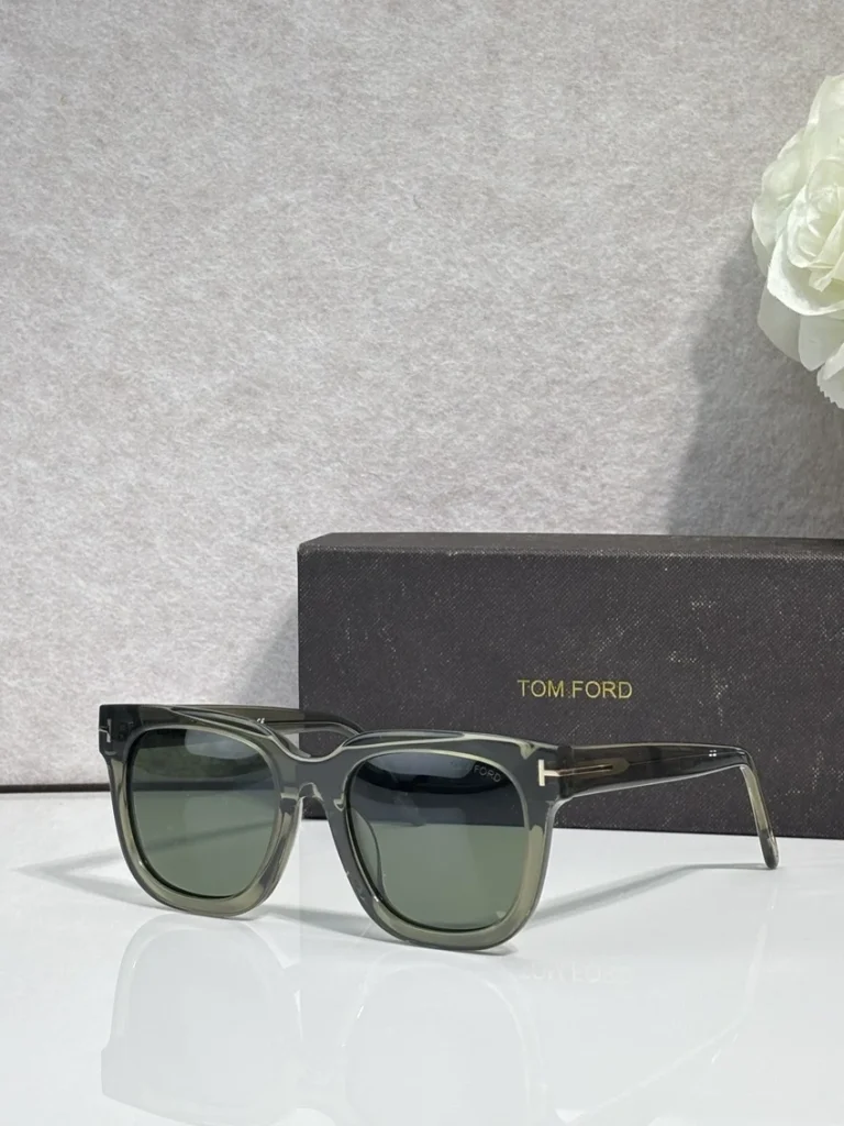Tom Ford TF690 Jake Sunglasses – Wholesale Optical Frames Supplier