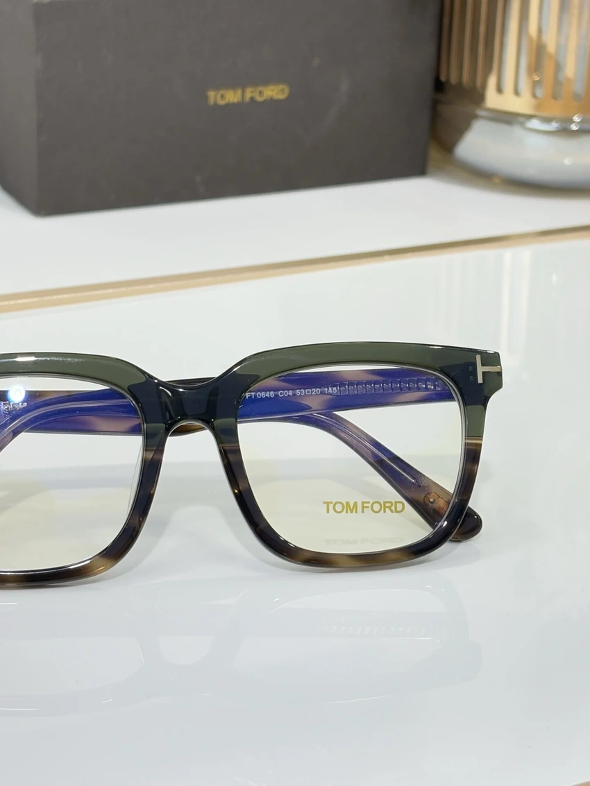 Authentic Tom Ford FT0646 Optical Glasses – Tom Ford Square Eyeglasses | Bulk Distributor