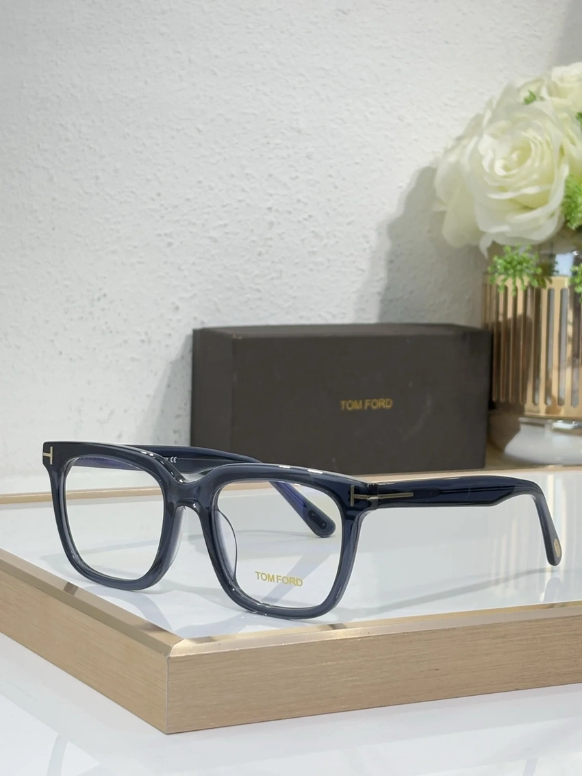 High-Quality Tom Ford FT0646 Optical Glasses – Tom Ford Designer Glasses | B2B Optical Supplier
