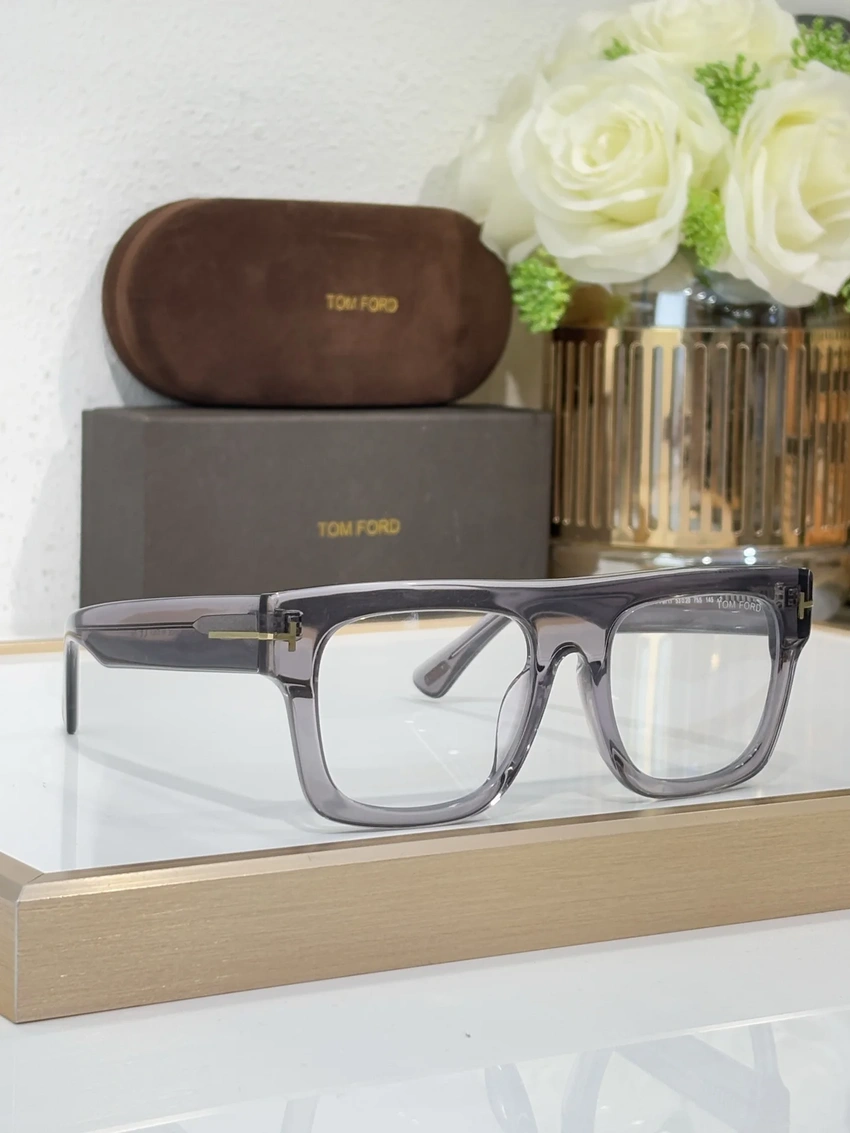 Professional Tom Ford FT0711 Optical Glasses – Tom Ford Glasses Frames | Trade Eyewear Distributor