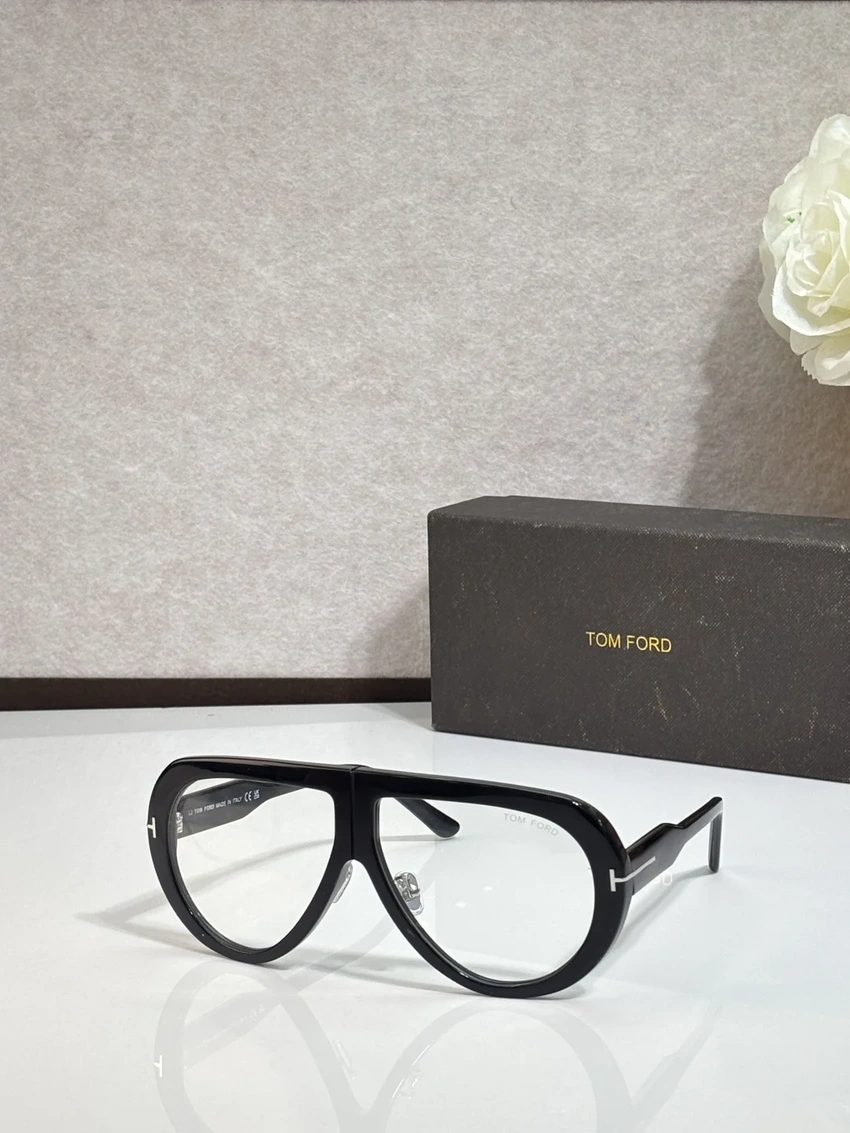 Designer Tom Ford FT0836 Optical Glasses – Men’s Tom Ford Eyeglass Frames | Retail Optical Partner