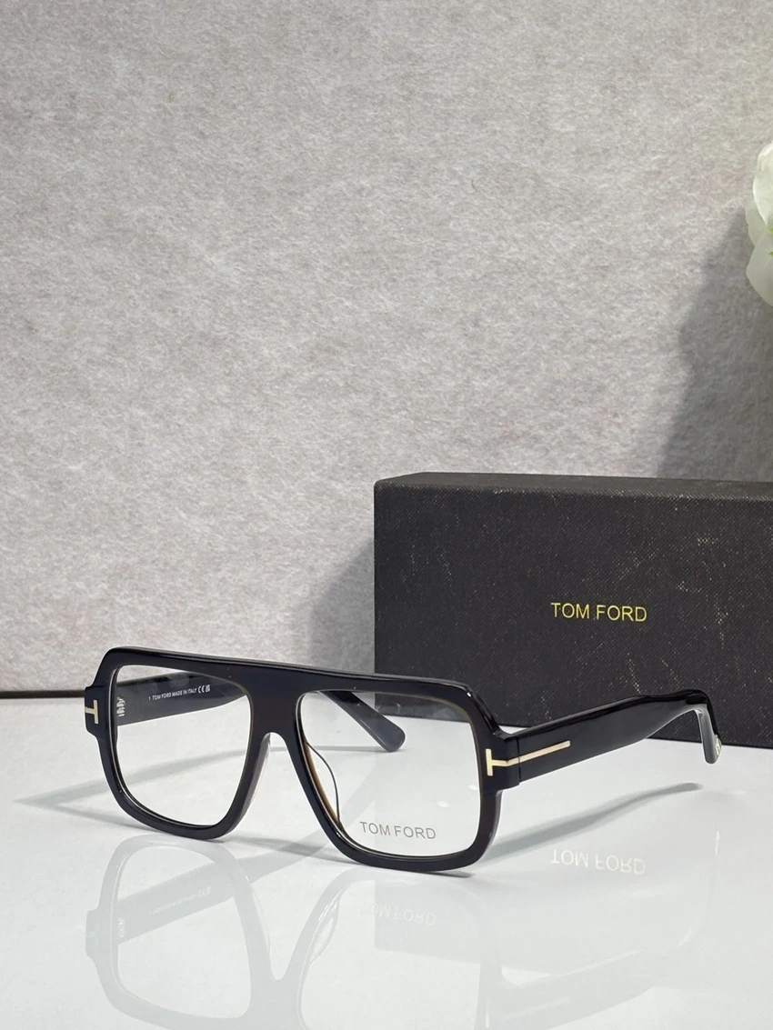 Authentic Tom Ford FT0933 Prescription Frames – Tom Ford Glasses Ladies | Trade Eyewear Distributor
