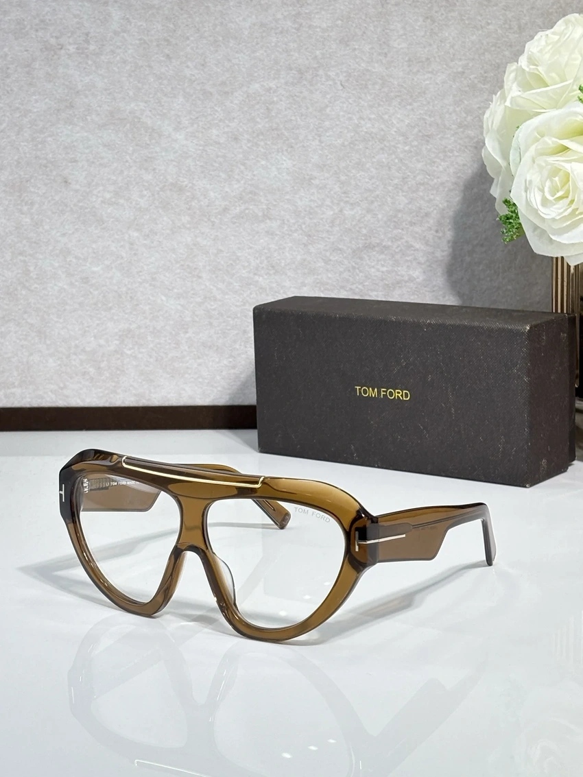 Authentic Tom Ford FT1094 Optical Glasses – Tom Ford Butterfly Glasses | Bulk Distributor