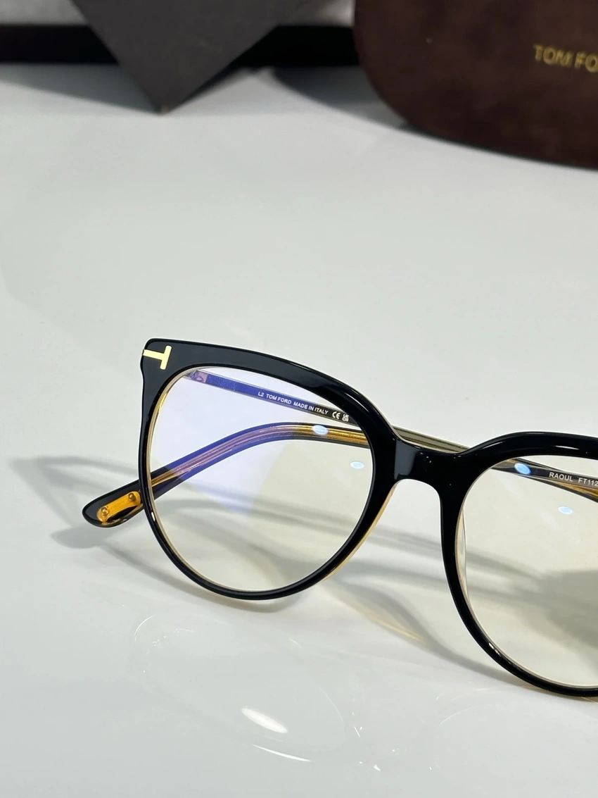 Premium Tom Ford FT1121 Spectacle Frames – Men Glasses Tom Ford | Trade Eyewear Distributor