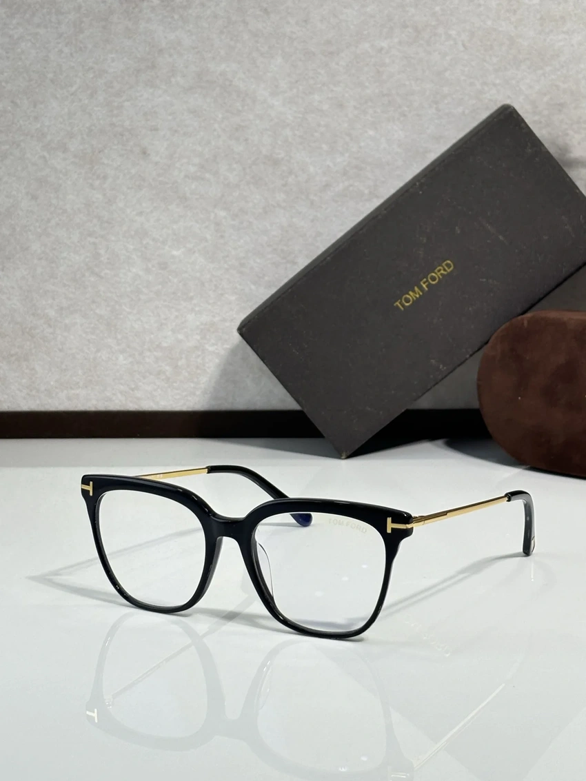 Designer Tom Ford FT1122 Eyewear – Tom Ford Blue Light Glasses | Retail Optical Partner