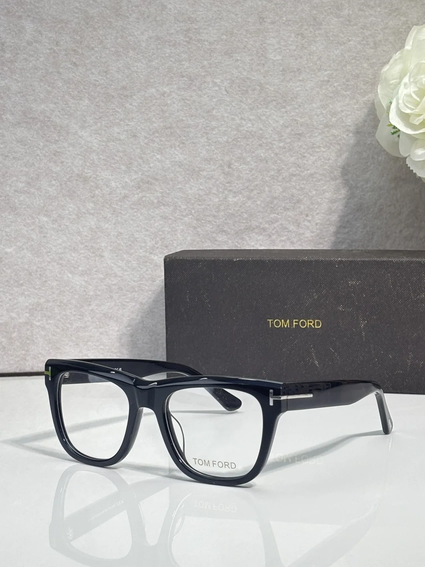 Authentic Tom Ford FT1304 Eyeglasses – Tom Ford Eyeglasses Nose Pads | Retail Optical Partner