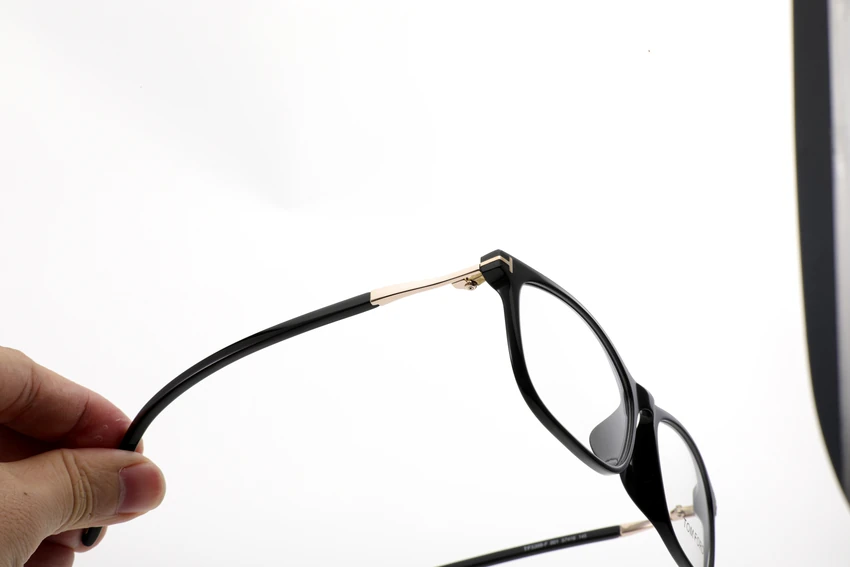 Authentic Tom Ford FT5398-F Optical Glasses – Eyeglass Frames Tom Ford | B2B Optical Supplier