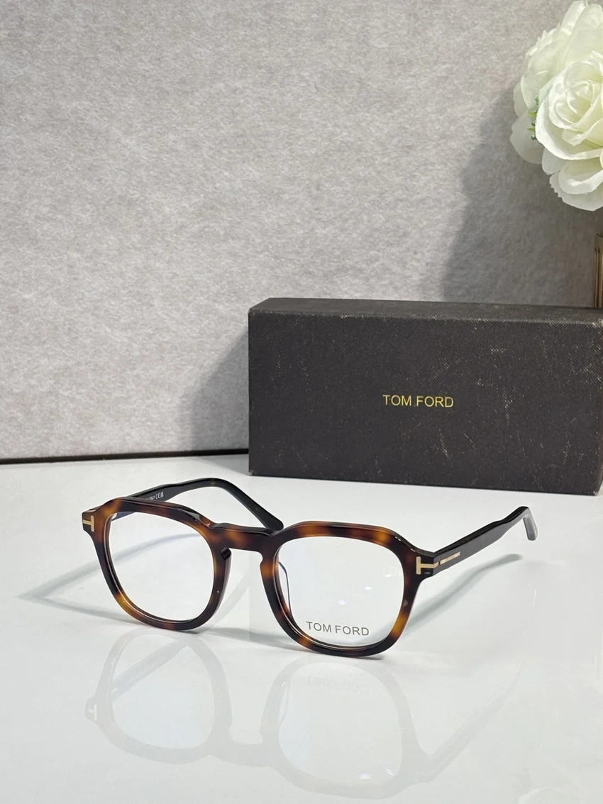 Authentic Tom Ford FT5836 Optical Frames – Cat Eye Eyeglasses Tom Ford | Trade Eyewear Distributor