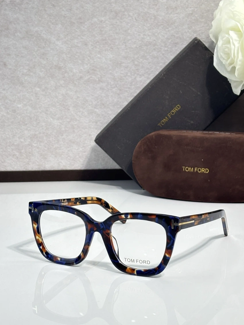 Wholesale Tom Ford FT5880 Spectacle Frames – Tom Ford Reading Glasses | Retail Optical Partner