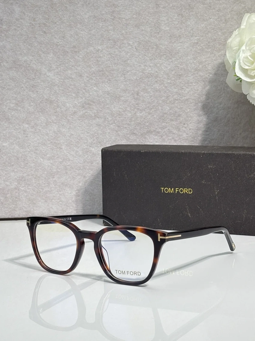 Professional Tom Ford FT6014 Spectacle Frames – Tom Ford Eyeglasses For Ladies | Retail Optical Partner