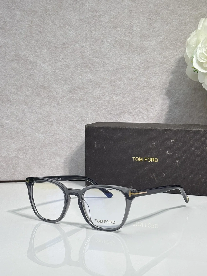 Professional Tom Ford FT6014 Spectacle Frames – Tom Ford Eyeglasses For Ladies | Retail Optical Partner