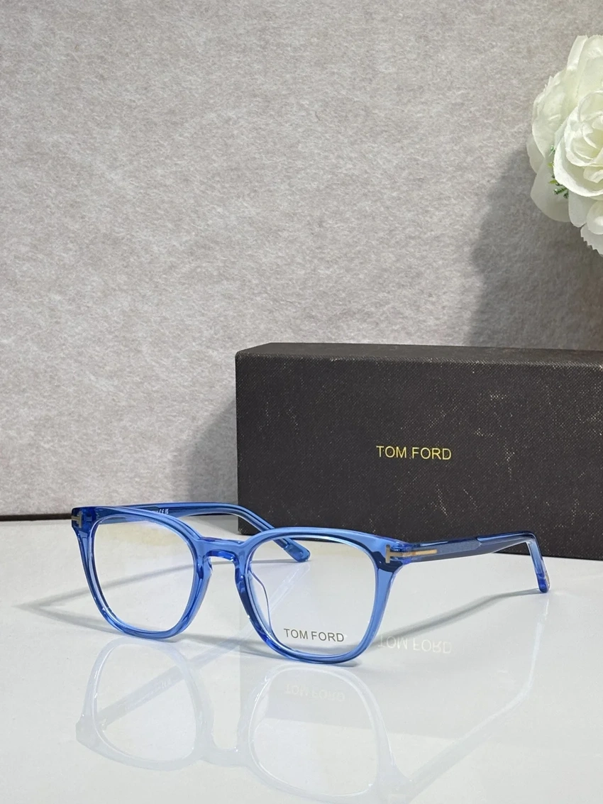 Professional Tom Ford FT6014 Spectacle Frames – Tom Ford Eyeglasses For Ladies | Retail Optical Partner