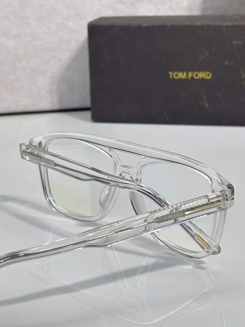 Wholesale Tom Ford FT6024 Eyeglasses – Men’s Tom Ford Reading Glasses | B2B Optical Supplier