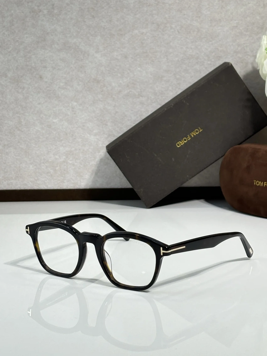 Professional Tom Ford FT6033 Spectacle Frames – Men Glasses Tom Ford | Optical Store Supply
