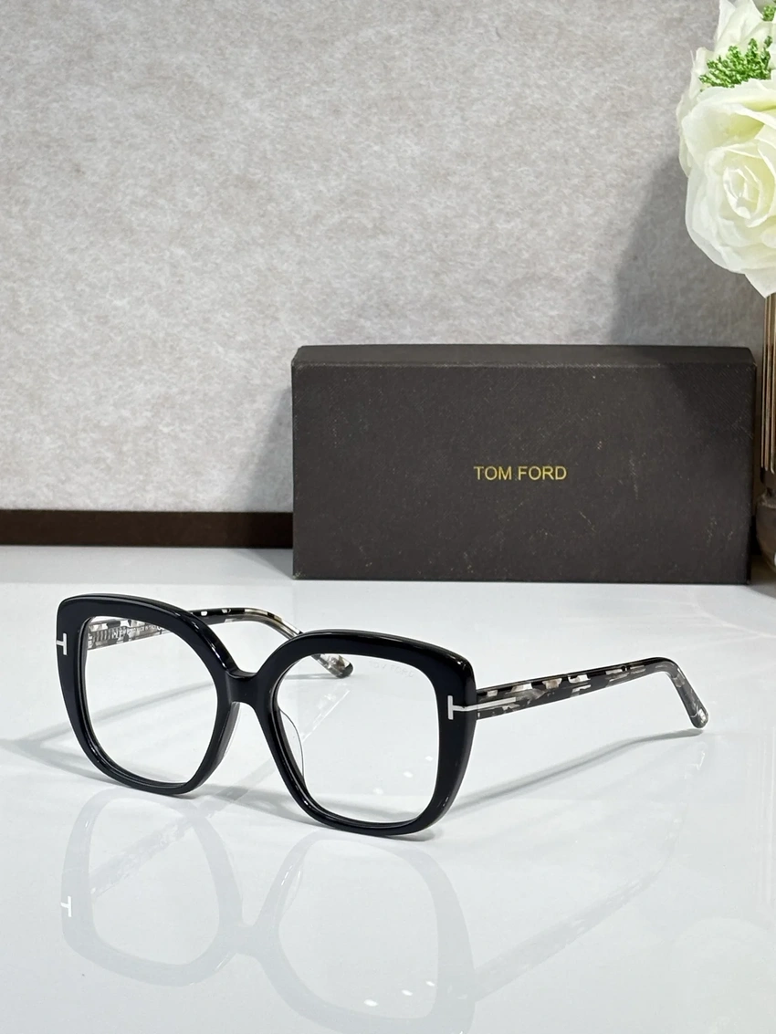 Authentic Tom Ford FT6043 Optical Frames – Tom Ford Eyeglasses Women | Bulk Distributor
