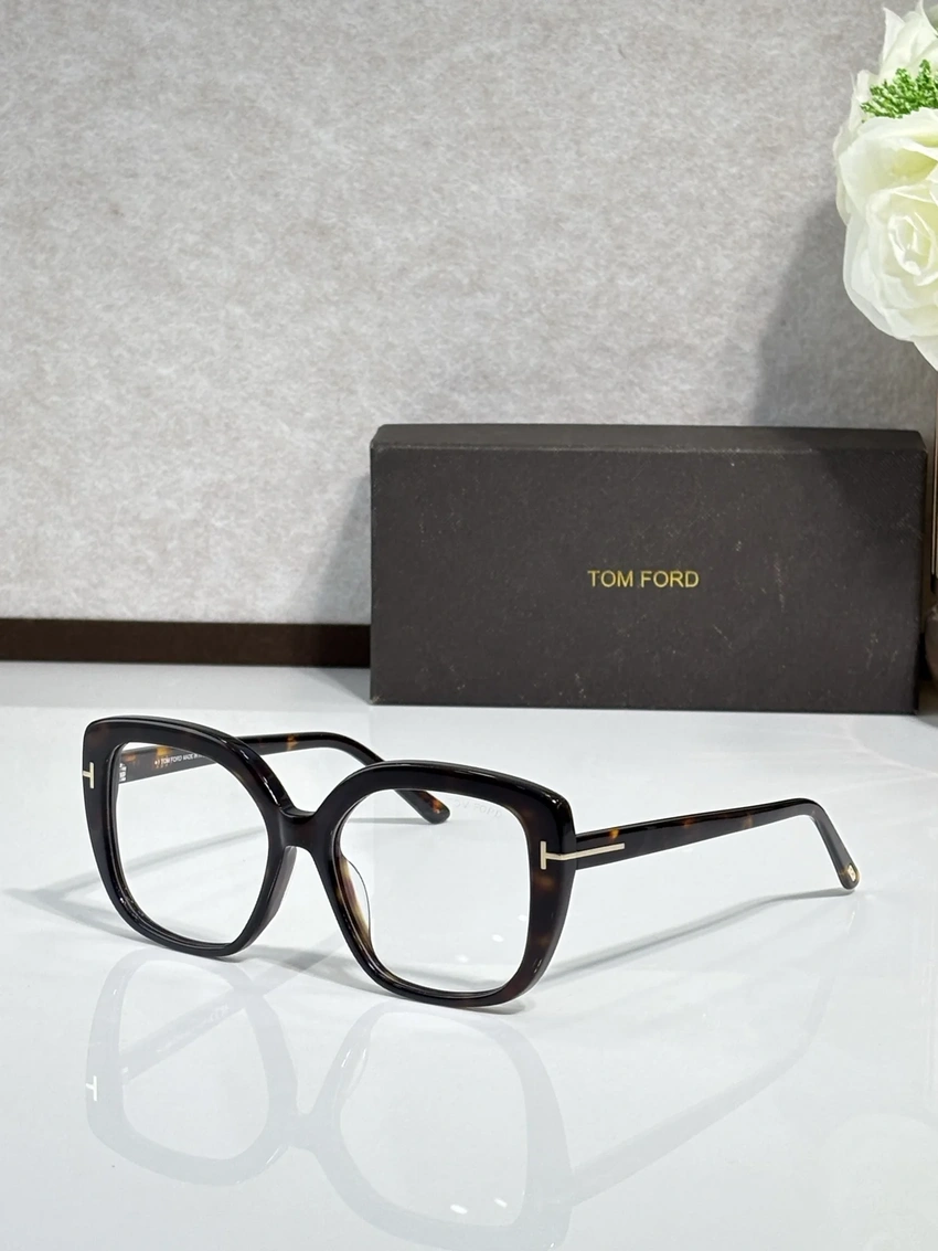 Authentic Tom Ford FT6043 Optical Frames – Tom Ford Eyeglasses Women | Bulk Distributor