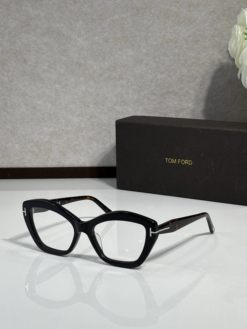 Wholesale Tom Ford FT6044 Spectacle Frames – Tom Ford Glasses Opticians | Wholesale Distributor