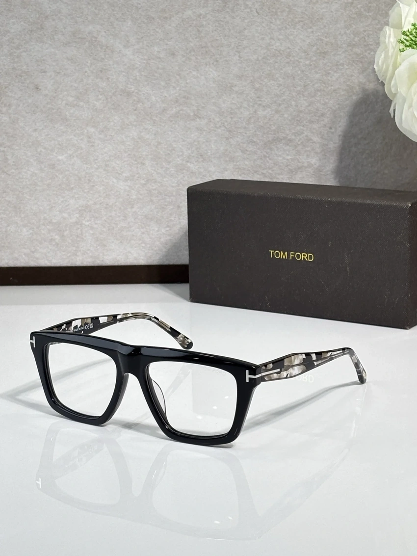 High-Quality Tom Ford FT6059 Spectacle Frames – Mens Tom Ford Glasses | Retail Optical Partner