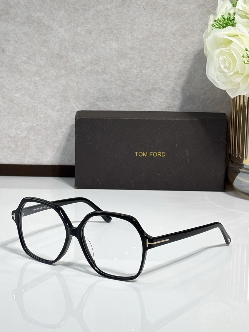 Designer Tom Ford FT6062 Spectacle Frames – Tom Ford Men’s Optical Glasses | Retail Optical Partner
