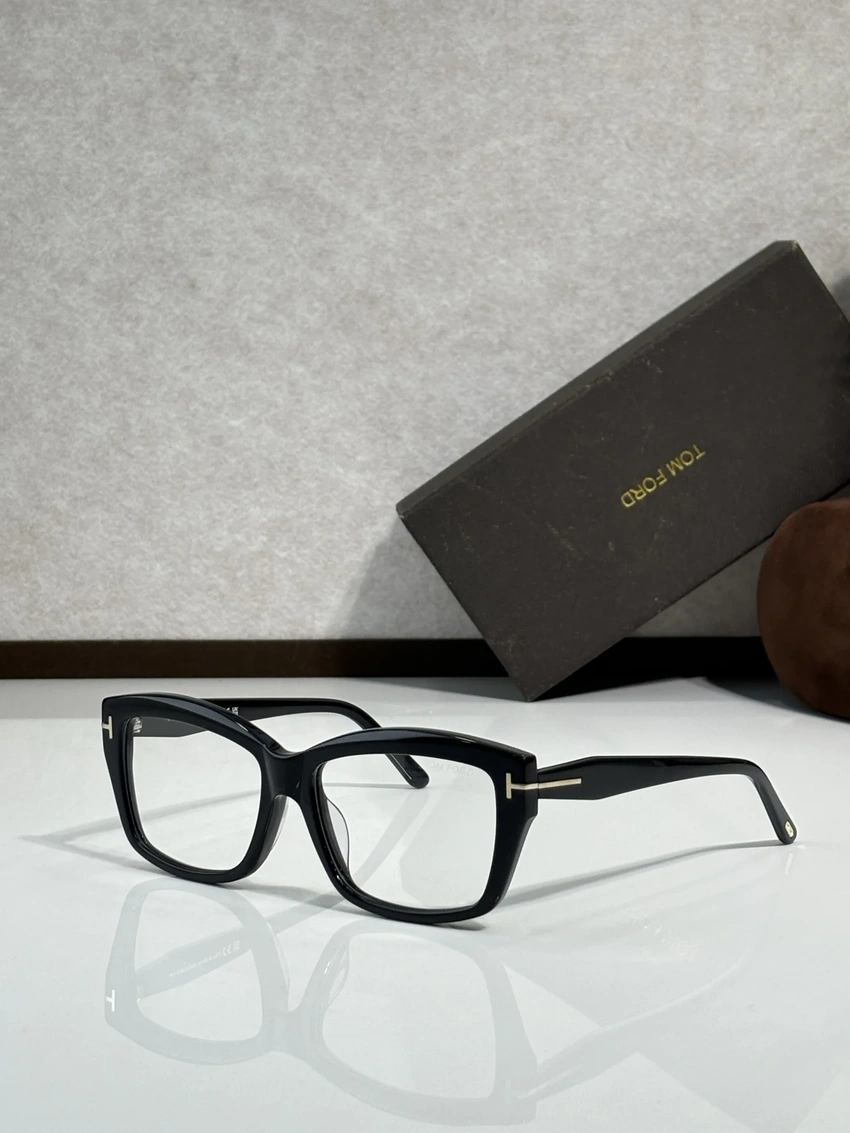 Elite Tom Ford FT6065 Spectacle Frames – Mens Tom Ford Glasses Frames | Wholesale Distributor