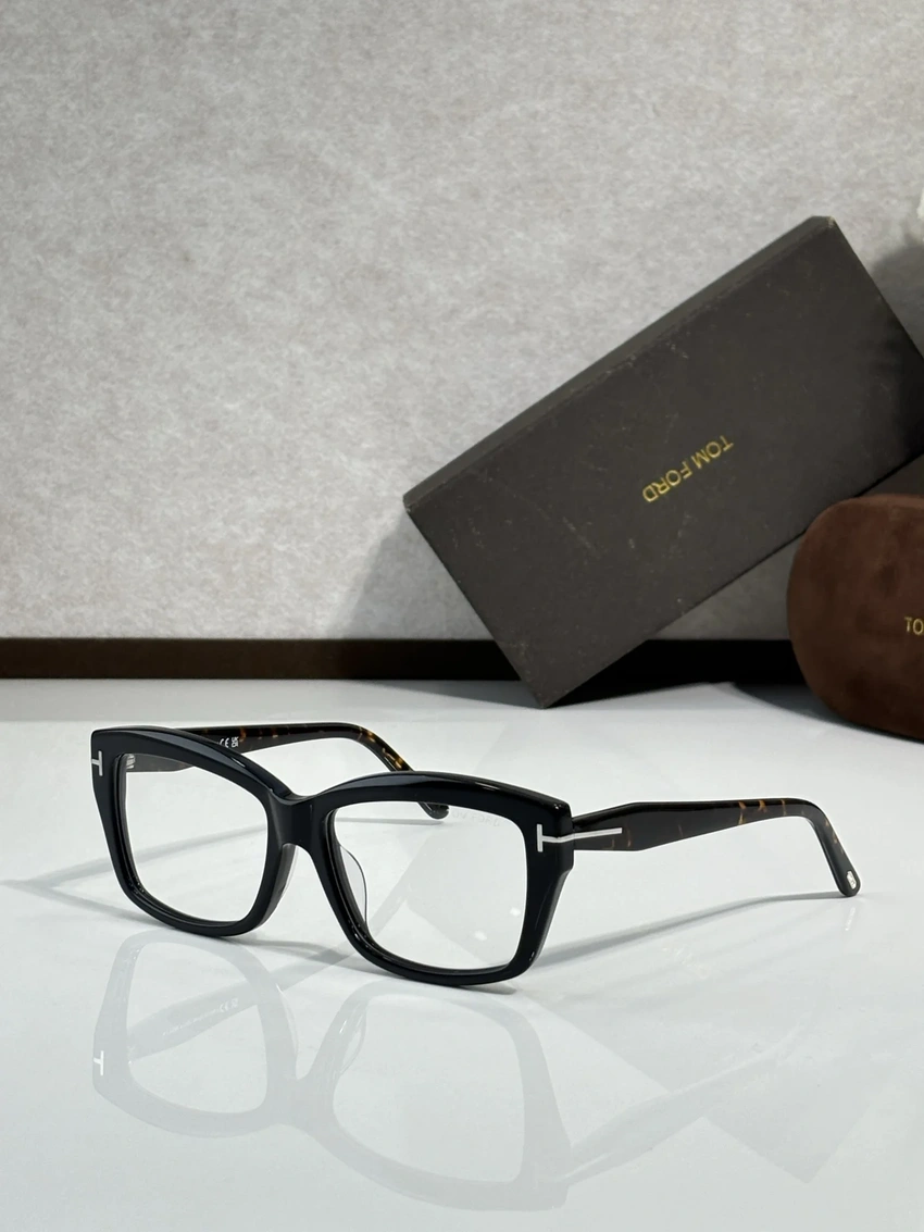 Elite Tom Ford FT6065 Spectacle Frames – Mens Tom Ford Glasses Frames | Wholesale Distributor