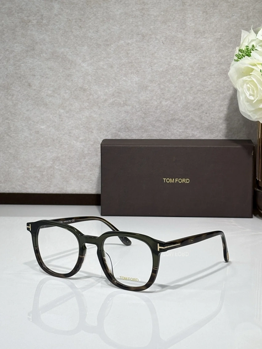 Premium Tom Ford TF0975 Spectacle Frames – Tom Ford Eyeglasses Frames For Women | Optical Store Supply