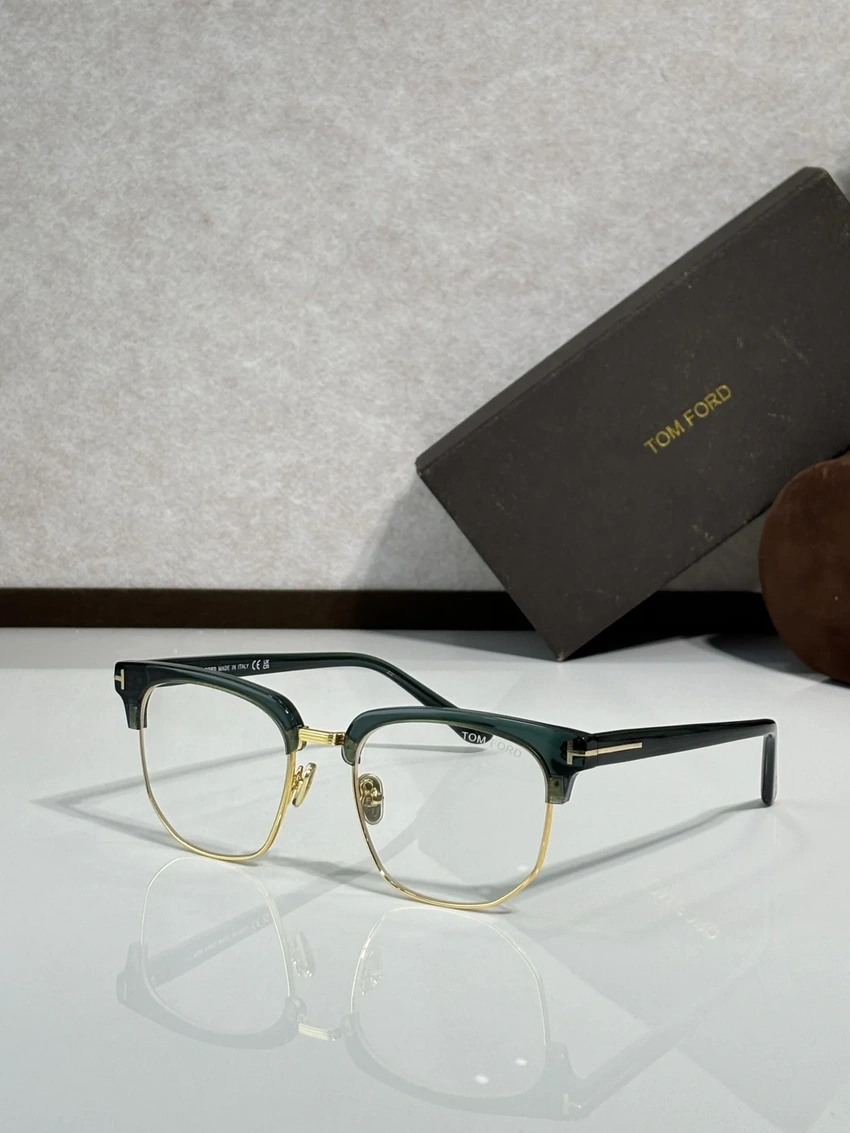 Luxury Tom Ford TF1165 Optical Glasses – Tom Ford Womens Eyeglass Frames | B2B Optical Supplier