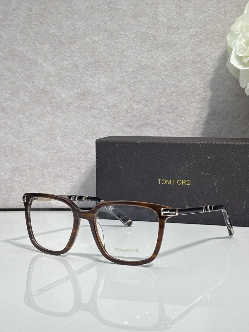 Luxury Tom Ford TF1183 Spectacle Frames – Tom Ford Women’s Glasses | Bulk Distributor