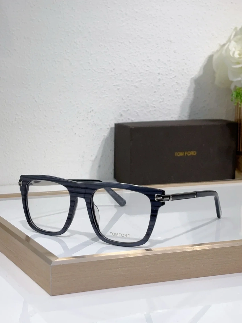 Designer Tom Ford TF1185 Optical Frames – Tom Ford Glasses Frames For Men | Bulk Distributor