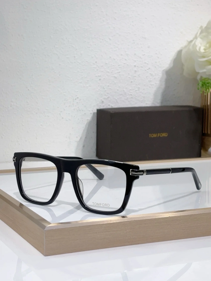 Designer Tom Ford TF1185 Optical Frames – Tom Ford Glasses Frames For Men | Bulk Distributor