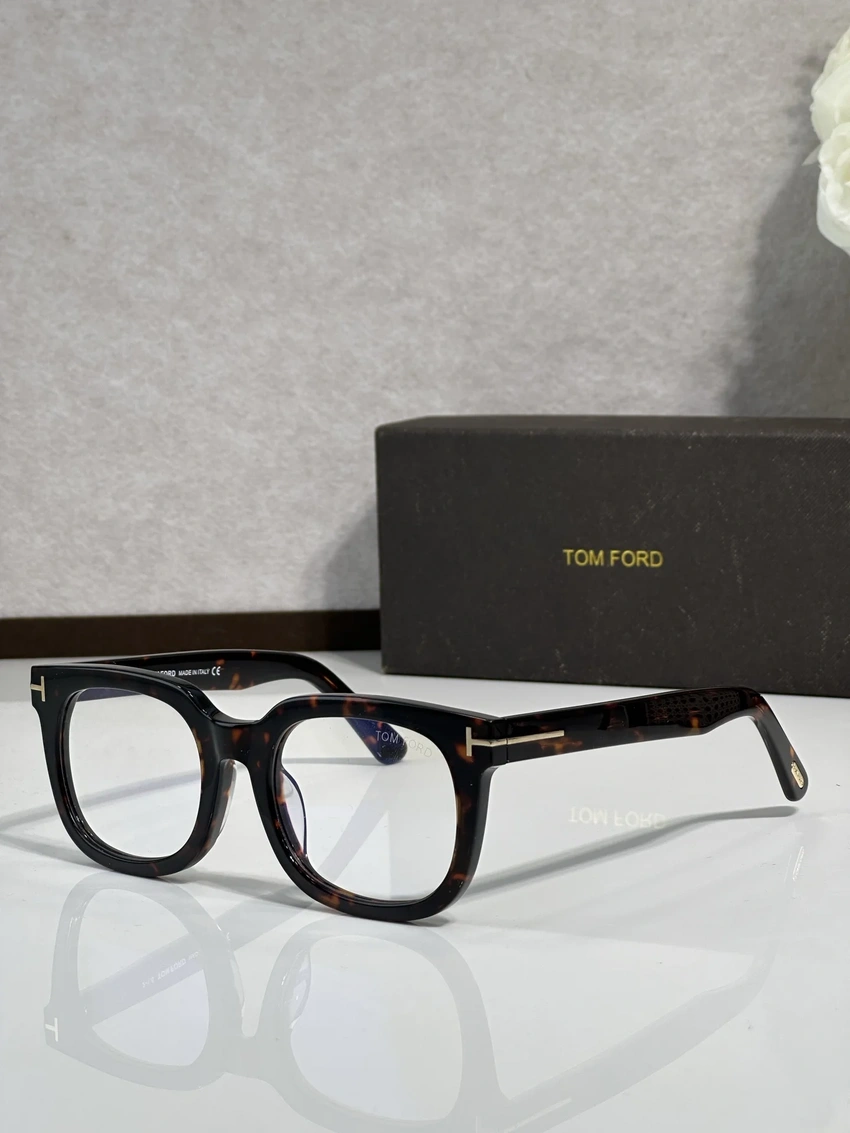 Professional Tom Ford TF5179 Spectacle Frames – Tom Ford’s Glasses | Retail Optical Partner