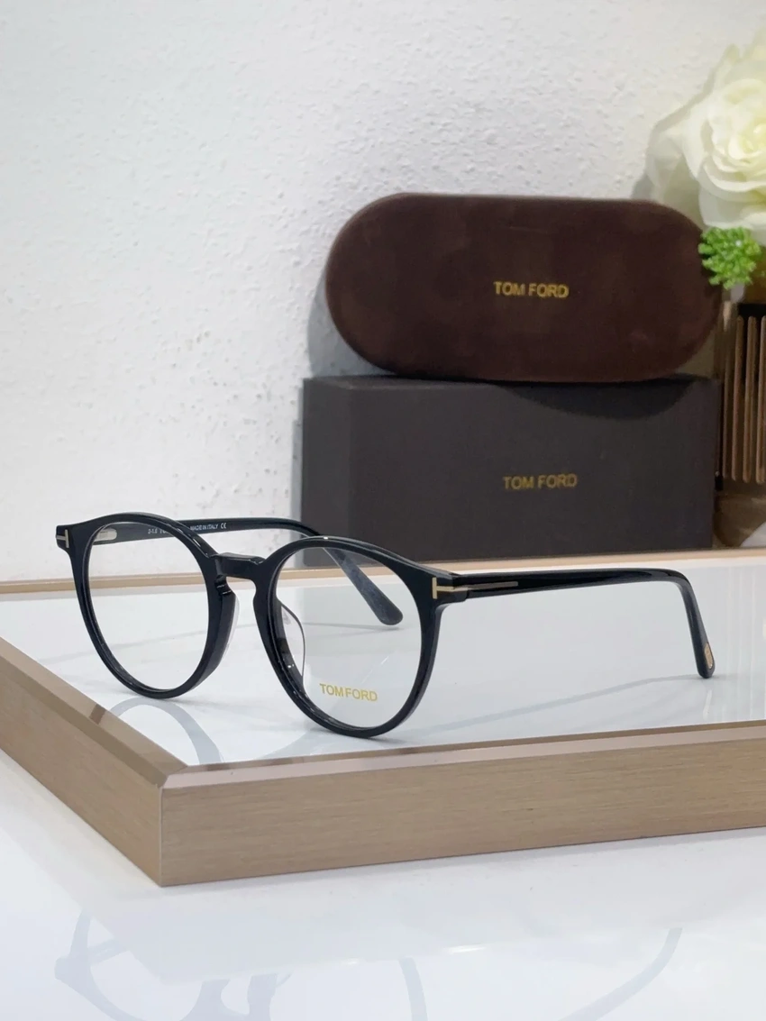 High-Quality Tom Ford TF5294 Spectacle Frames – Tom Ford Optical Frames Men | Wholesale Optician Supply