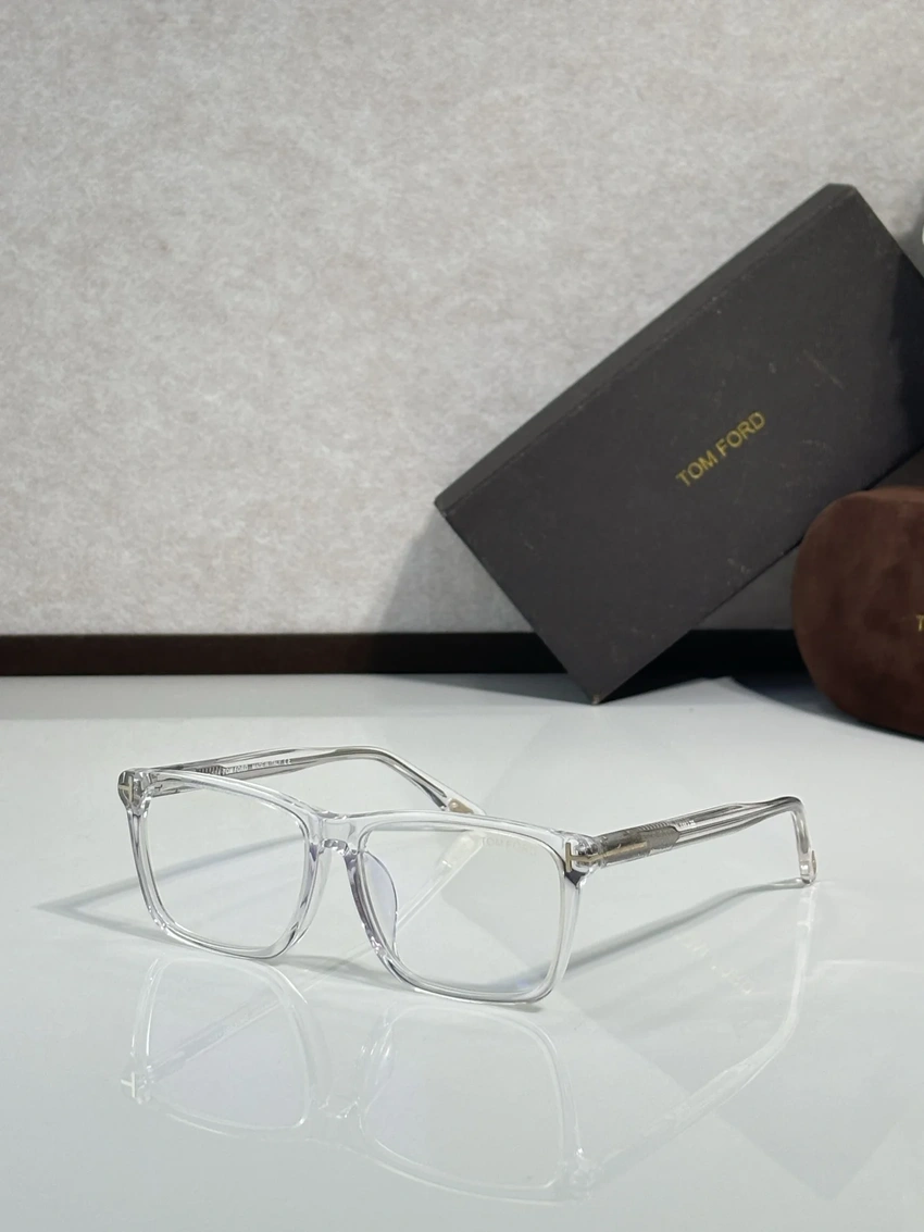 Premium Tom Ford TF5407 Eyewear – Clear Tom Ford Eyeglasses | Bulk Distributor